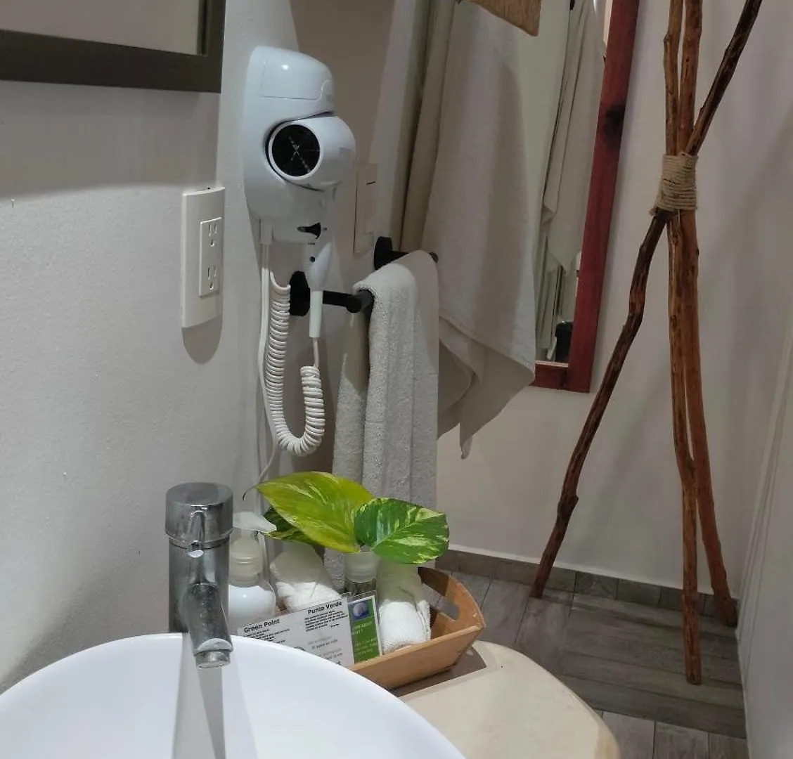 Teki-Sha Home&Suites Bacalar